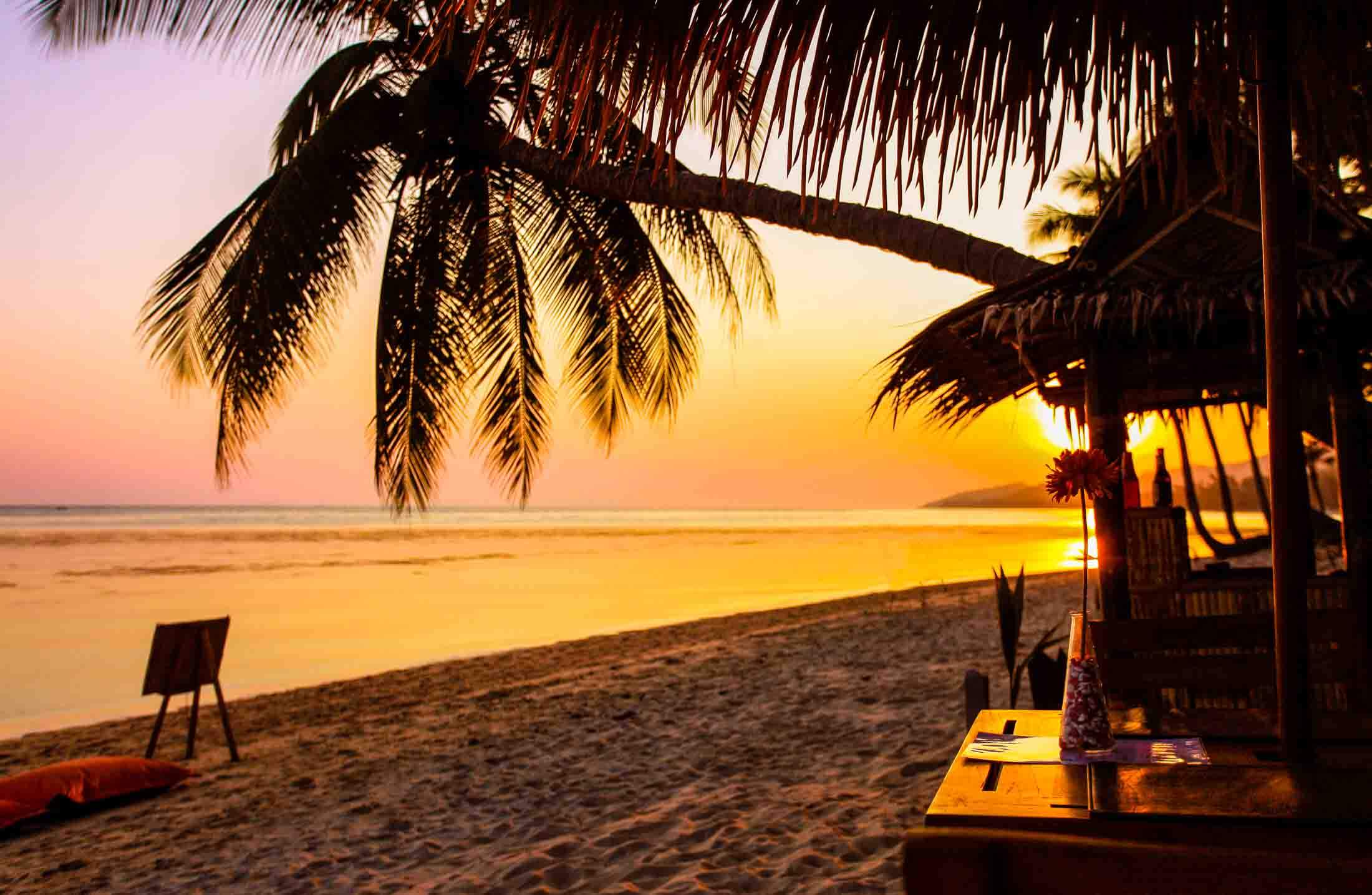 Full Moon Beach Party